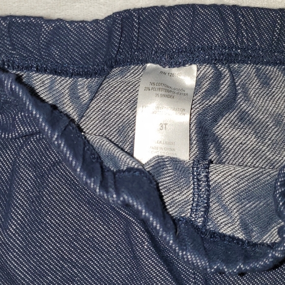 3T Tank and Capri set - Picture 3 of 8